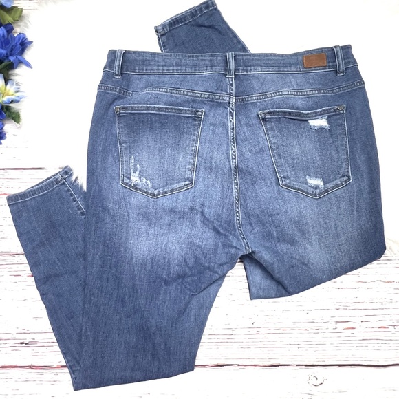 👖|•JUDY BLUE•| Skinny Fit High Rise Jeans Size 20W👖 - Picture 3 of 5